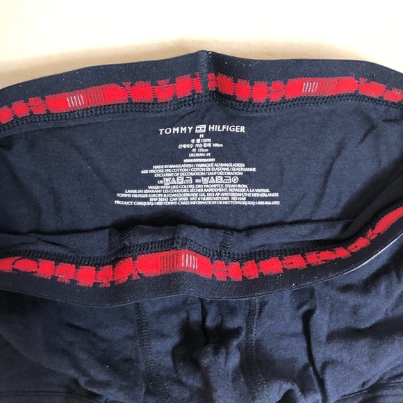Tommy Hilfiger Blue Trunk. Size Medium - Picture 2 of 3